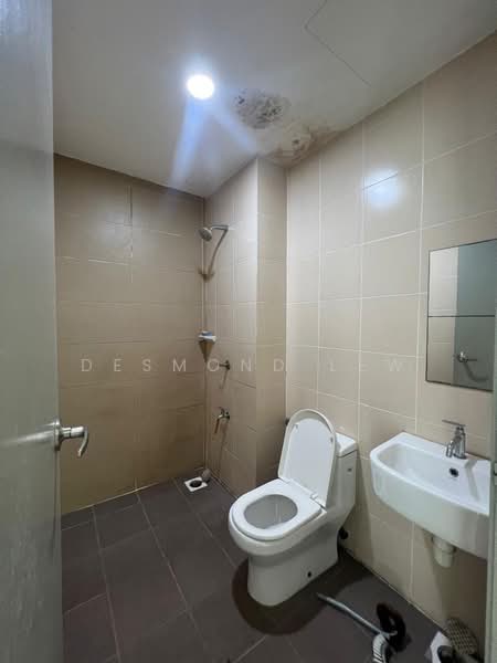 Service Residence for Sale at Pandan Residence - Desmond Lew - Bathroom - PropertyGuru.com.my