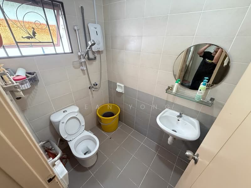 Rumah Teres 3 Tingkat untuk Dijual di Selayang (Selangor) - Sean Yong - Bathroom - PropertyGuru.com.my