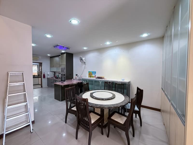 Rumah Teres 3 Tingkat untuk Dijual di Selayang (Selangor) - Sean Yong - Kitchen - PropertyGuru.com.my