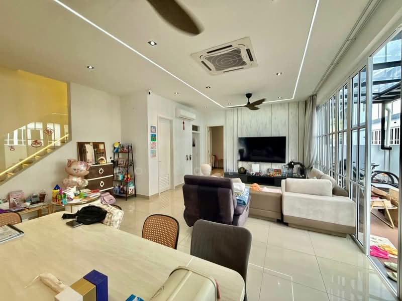 Cluster House for Sale in Taman Ekoflora (Johor Bahru) - Bosco Eng - Living Room - PropertyGuru.com.my