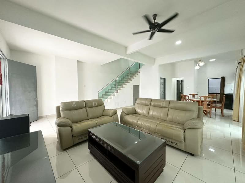 Opal @ Taman Mutiara Mas untuk Untuk Dijual - RM 1,080,000, Feb 2026 - Living Room - PropertyGuru.com.my