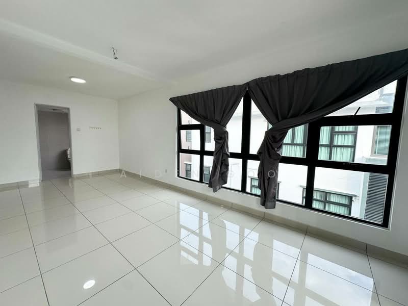 Opal @ Taman Mutiara Mas untuk Untuk Dijual - RM 1,080,000, Feb 2026 - Living Room - PropertyGuru.com.my