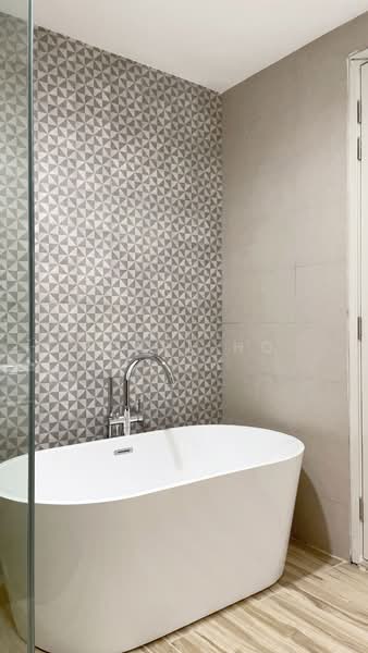 Hampton Height Damansara untuk Untuk Disewa - RM 4,400 /bulan, Mac 2026 - Bathroom - PropertyGuru.com.my