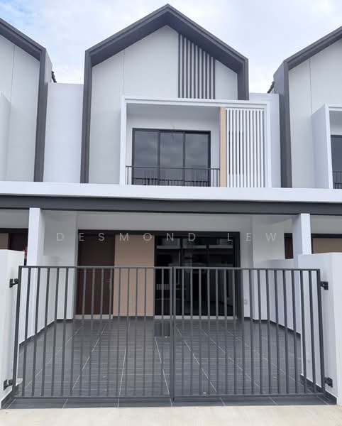 2-storey Terraced House for Sale in Bandar Dato Onn (Tebrau) - Desmond Lew - PropertyGuru.com.my