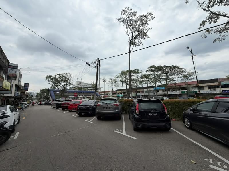Shop / Office for Rent in Taman Melodies (Johor Bahru) - Win Tan - Exterior - PropertyGuru.com.my