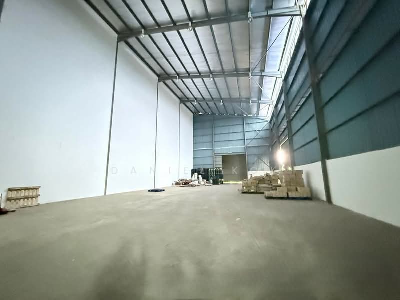 Semi-D Factory for Sale in Taman Klang Jaya (Klang) - Daniel Kok - Interior - PropertyGuru.com.my