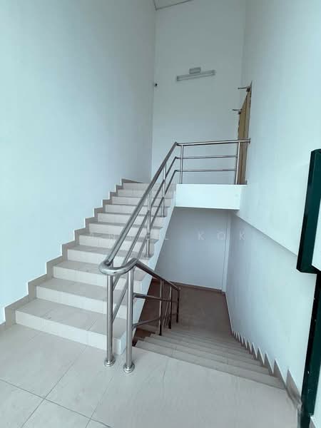 Semi-D Factory for Sale in Taman Klang Jaya (Klang) - Daniel Kok - Corridor - PropertyGuru.com.my