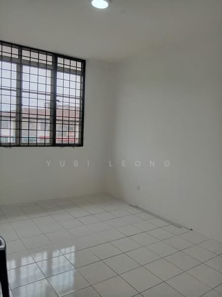 Flat for Sale at Desa Putra - Yubi Leong - Interior - PropertyGuru.com.my