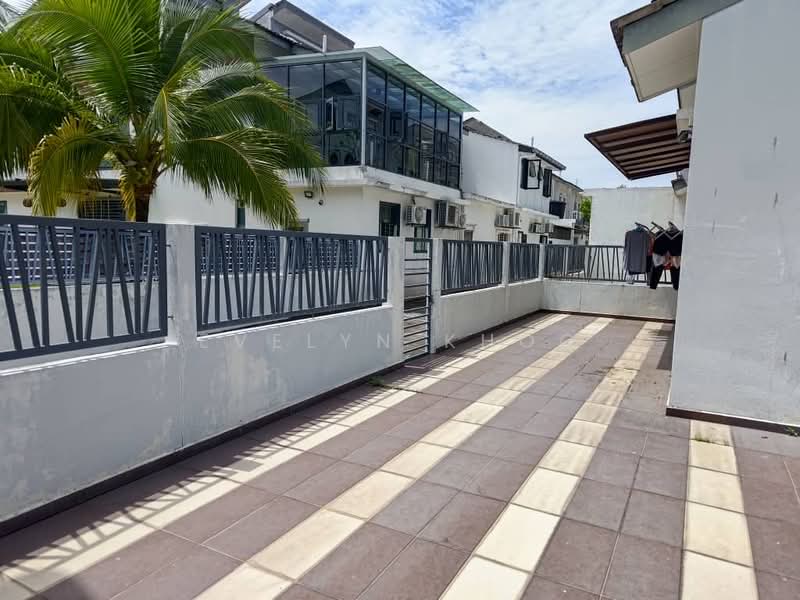 2-storey Terraced House for Sale in Rawang (Selangor) - Evelyn Khoo - Back Yard - PropertyGuru.com.my