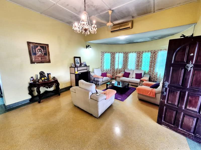 Bungalow for Sale in Bukit Gasing (Petaling Jaya) - Prem Kumar - Living Room - PropertyGuru.com.my