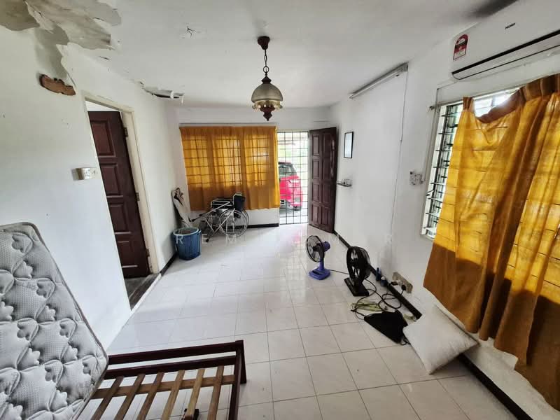 Bungalow for Sale in Bukit Gasing (Petaling Jaya) - Prem Kumar - Living Room - PropertyGuru.com.my