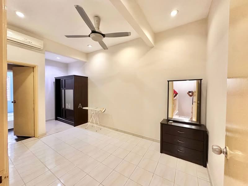 2-storey Terraced House for Sale in Saujana (Selangor) - Nana Cheah - Bedroom - PropertyGuru.com.my