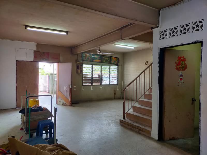 Taman Kepong untuk Untuk Dijual - RM 860,000, Mac 2026 - Living Room - PropertyGuru.com.my