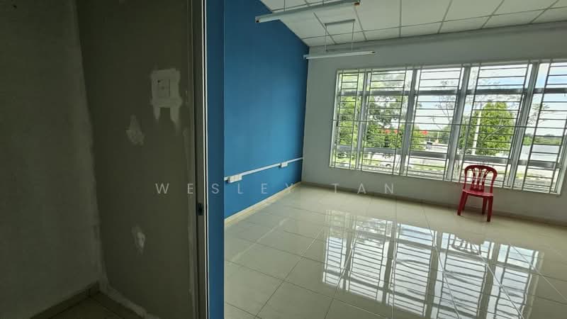 Shop for Rent in Taman Krubong Jaya (Krubong) - Wesley Tan - Interior - PropertyGuru.com.my