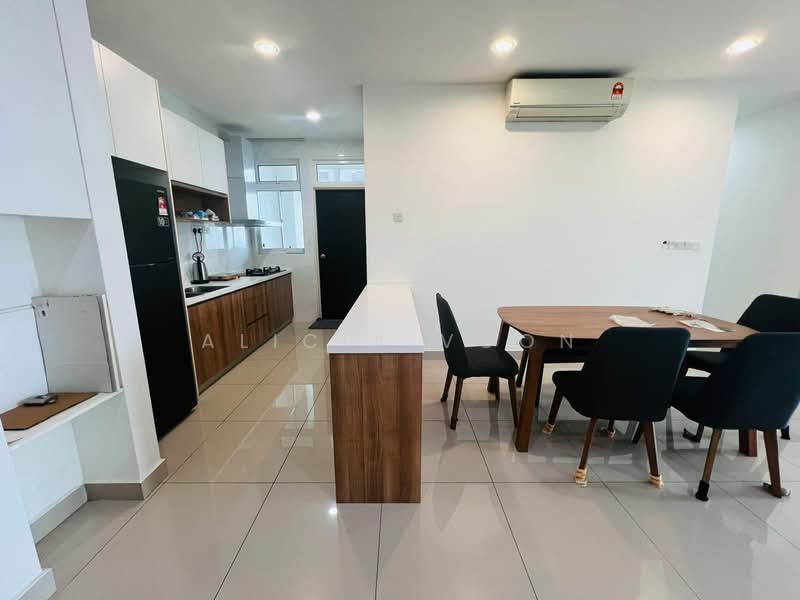 Bungalow for Rent in Bukit Kesenangan (Johor Bahru) - Alicia Voon - Kitchen - PropertyGuru.com.my