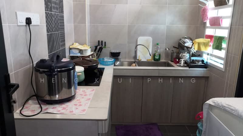 Bungalow for Sale in Krubong (Melaka) - Heng Khui Phing - Kitchen - PropertyGuru.com.my