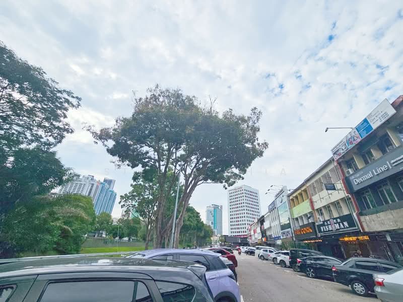 Shop / Office for Rent in Taman Pelangi (Johor Bahru) - Stella Chia - Exterior - PropertyGuru.com.my