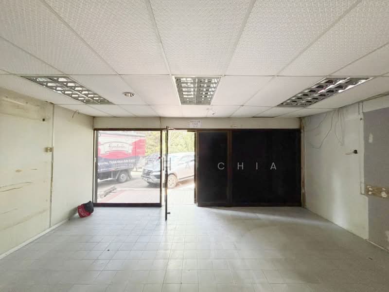 Shop / Office for Rent in Taman Pelangi (Johor Bahru) - Stella Chia - Interior - PropertyGuru.com.my