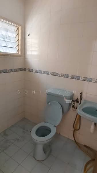 2-storey Terraced House for Sale in Kota Kemuning (Shah Alam) - Sonia Soh - Bathroom - PropertyGuru.com.my