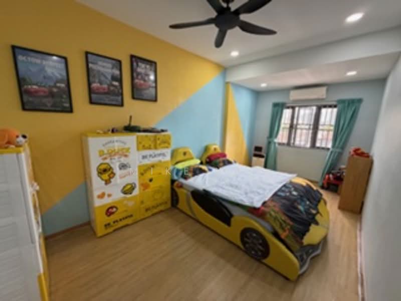 2.5-storey Terraced House for Sale in Taman Gembira (Jalan Klang Lama (Old Klang Road)) - Mike Yap - Bedroom - PropertyGuru.com.my