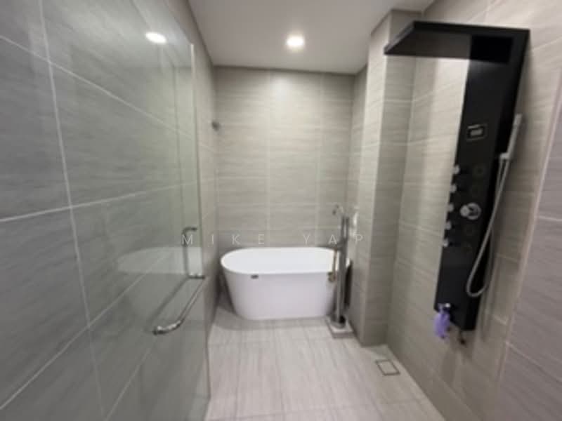 2.5-storey Terraced House for Sale in Taman Gembira (Jalan Klang Lama (Old Klang Road)) - Mike Yap - Bathroom - PropertyGuru.com.my