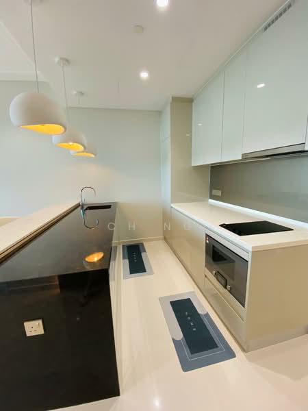 Regent Suites @ Pavilion Damansara Heights untuk Untuk Disewa - RM 7,000 /bulan, Mac 2026 - Kitchen - PropertyGuru.com.my