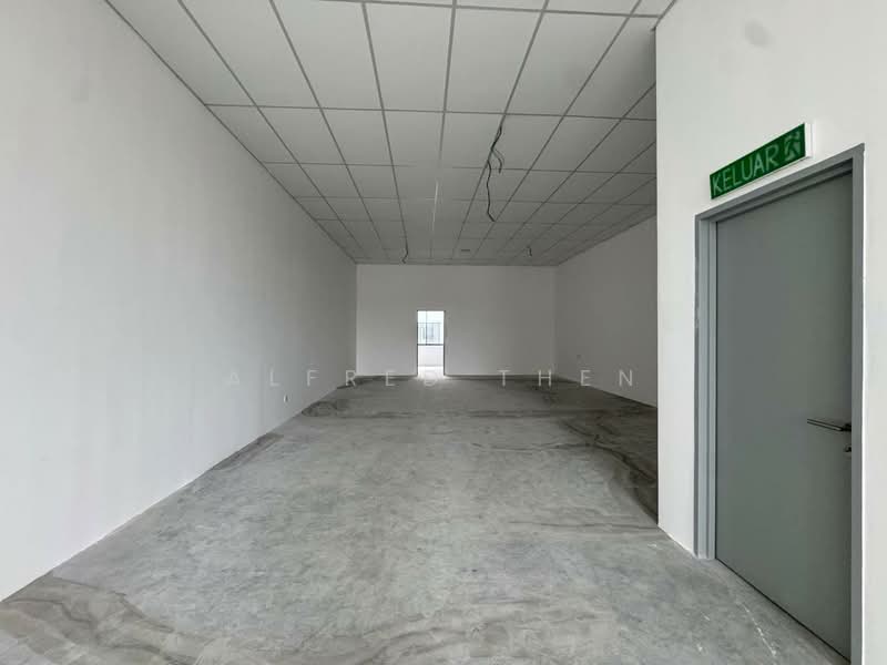 Shop / Office for Rent in Austin Crest (Johor Bahru) - Alfred Then - Interior - PropertyGuru.com.my