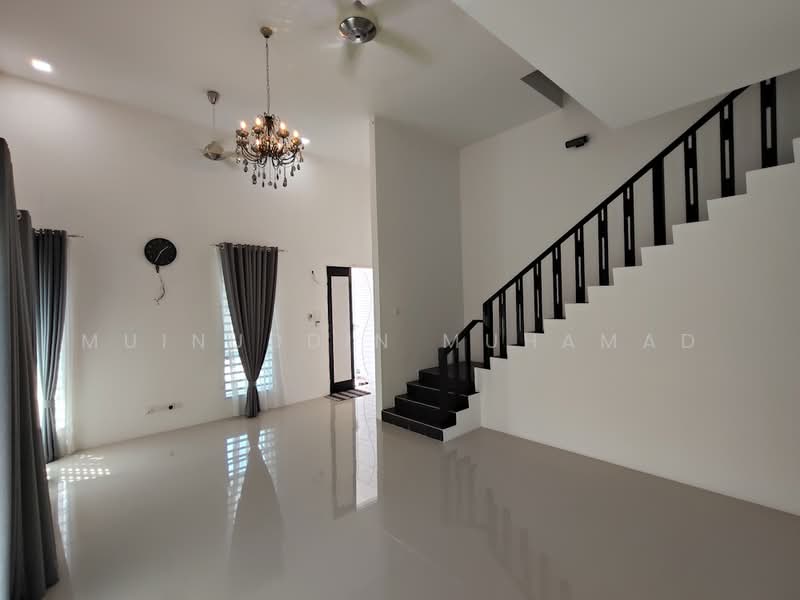 Semi-Detached House for Sale in Ipoh (Perak) - Muinuddin Muhamad - Living Room - PropertyGuru.com.my