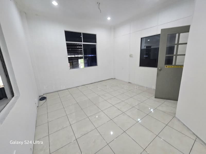 Other Property for Rent in Kolombong (Kota Kinabalu) - Kim Fuen Chin - 1st Floor Office Room - PropertyGuru.com.my