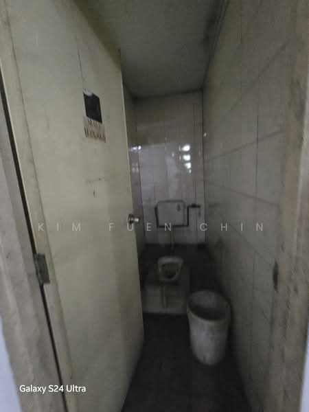 Other Property for Rent in Kolombong (Kota Kinabalu) - Kim Fuen Chin - Toilet - PropertyGuru.com.my