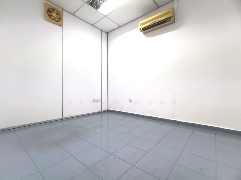 Factory for Rent in Ulu Tiram (Johor) - Jordan Wong - Interior - PropertyGuru.com.my