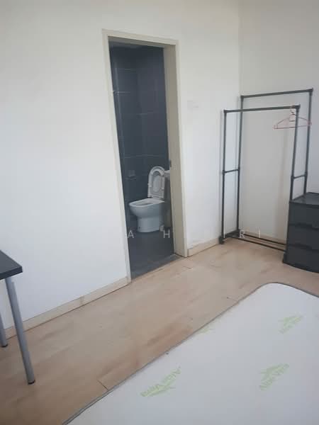 Parkhill Residence untuk Untuk Disewa - RM 935 /bulan, Feb 2026 - Bedroom - PropertyGuru.com.my