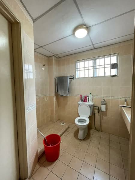 Taman Megah Kepong untuk Untuk Dijual - RM 1,450,000, Feb 2026 - Bathroom - PropertyGuru.com.my