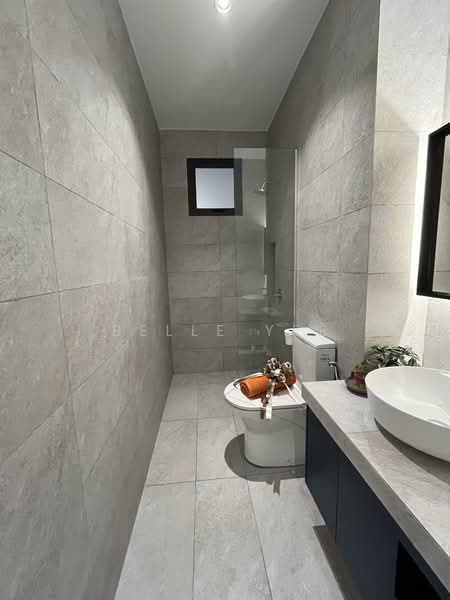 Service Residence for Sale at The WYN Residences - Belle Yee - Bathroom - PropertyGuru.com.my