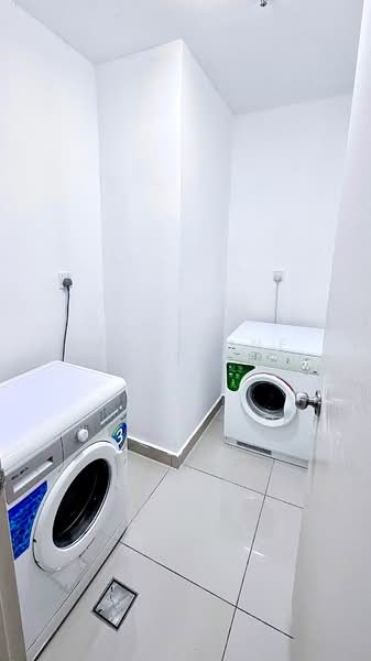 Suria Jelutong untuk Untuk Disewa - RM 2,000 /bulan, Feb 2026 - Interior - PropertyGuru.com.my