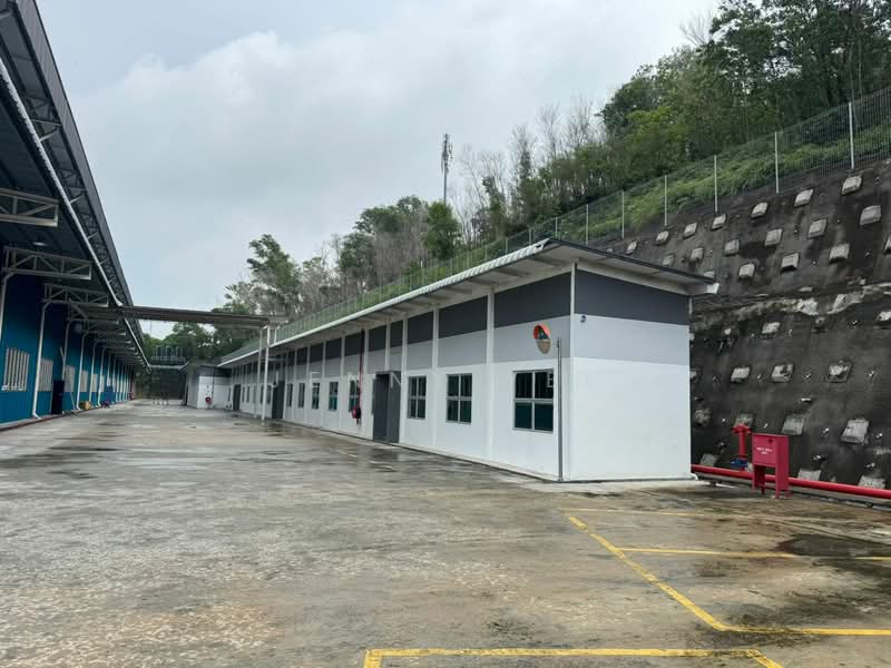 Factory for Rent in Kawasan Perindustrian Nilai (Nilai) - Jenny Yee - Exterior - PropertyGuru.com.my
