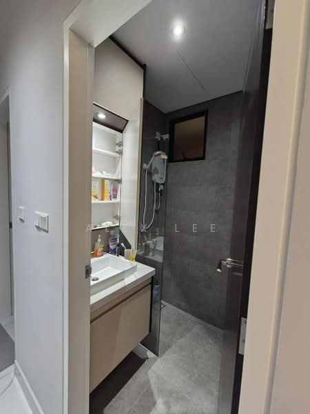 The Birch untuk Untuk Disewa - RM 2,400 /bulan, Mac 2026 - Bathroom - PropertyGuru.com.my