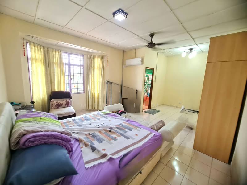 Taman Semenyih Mewah untuk Untuk Dijual - RM 550,000, Mac 2026 - Bedroom - PropertyGuru.com.my