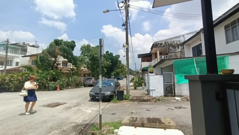 2-storey Terraced House for Sale in Kepong (Kuala Lumpur) - Herme Hew - Exterior - PropertyGuru.com.my
