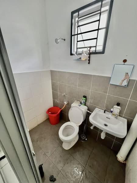 Taman Pulai Hijauan untuk Untuk Dijual - RM 410,000, Feb 2026 - Bathroom - PropertyGuru.com.my