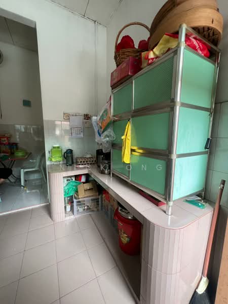 Taman Nusa Bestari untuk Untuk Dijual - RM 600,000, Feb 2026 - Kitchen - PropertyGuru.com.my