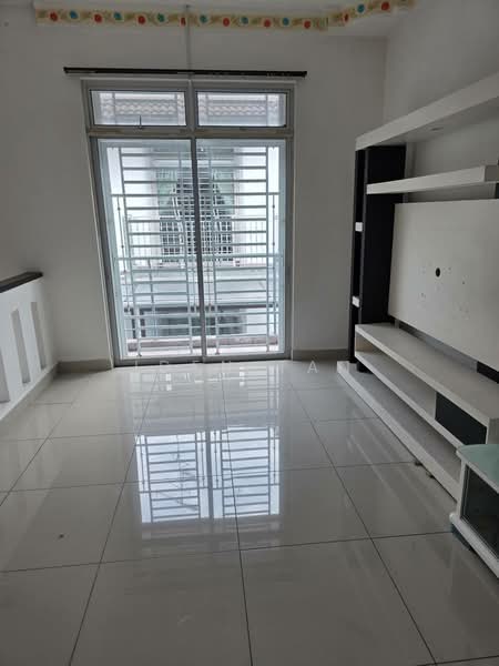 Link Bungalow for Sale in Mutiara Rini (Skudai) - Iden Tan - Living Room - PropertyGuru.com.my