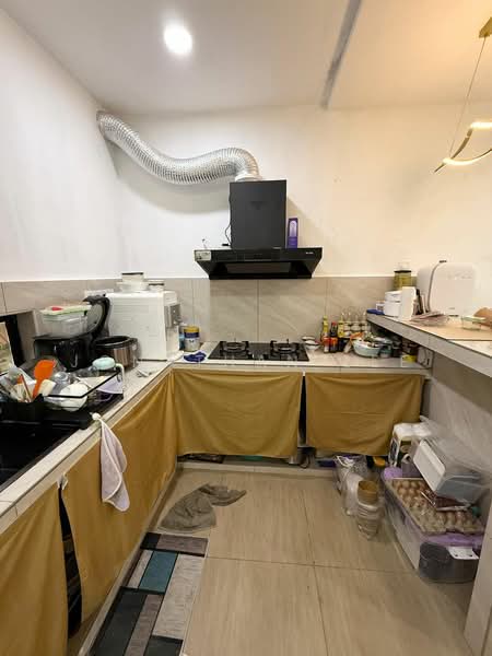 Taman Pulai Utama untuk Untuk Dijual - RM 598,000, Feb 2026 - Kitchen - PropertyGuru.com.my