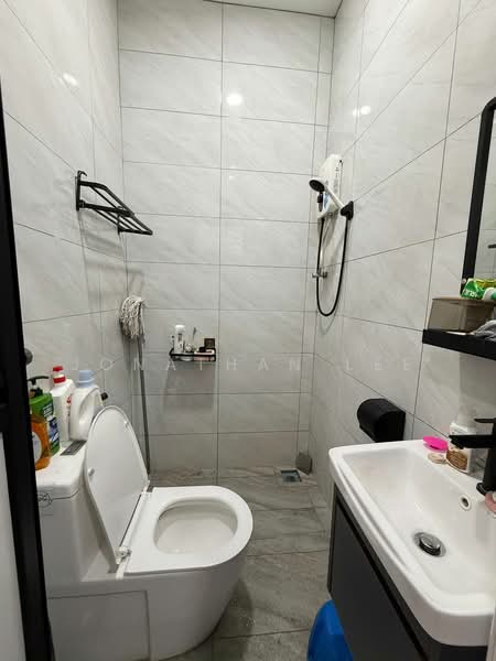 Taman Pulai Utama untuk Untuk Dijual - RM 598,000, Feb 2026 - Bathroom - PropertyGuru.com.my