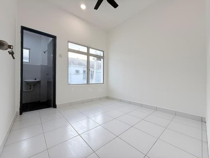 2-storey Terraced House for Sale in Iskandar Puteri (Nusajaya) (Johor) - Finn Aw - Bathroom - PropertyGuru.com.my