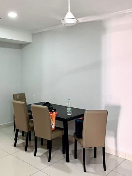 Suria Jelutong untuk Untuk Disewa - RM 2,000 /bulan, Feb 2026 - Dining Room - PropertyGuru.com.my