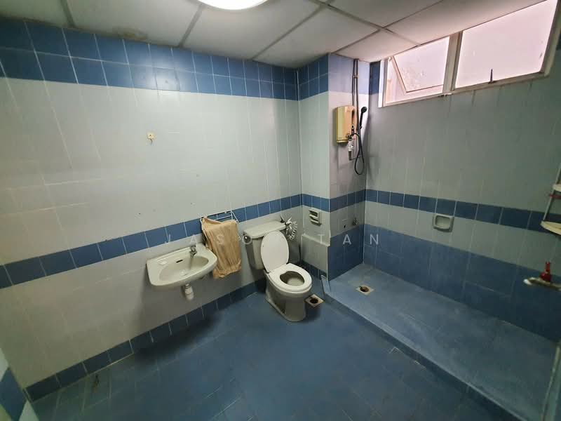 Condominium for Sale at Bukit OUG Condominiums - Jason Tan - Bathroom - PropertyGuru.com.my