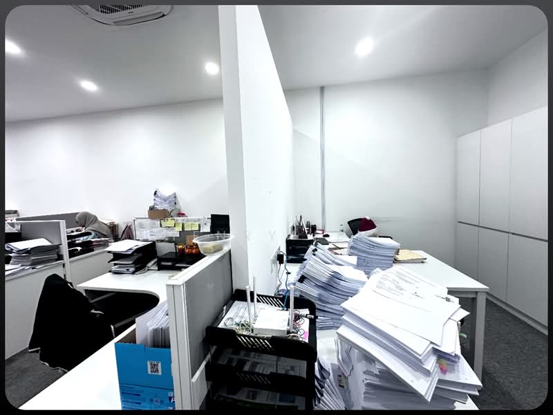 Shop / Office for Sale in Kuchai Business Park (Kuala Lumpur) - Henry Lim - Interior - PropertyGuru.com.my