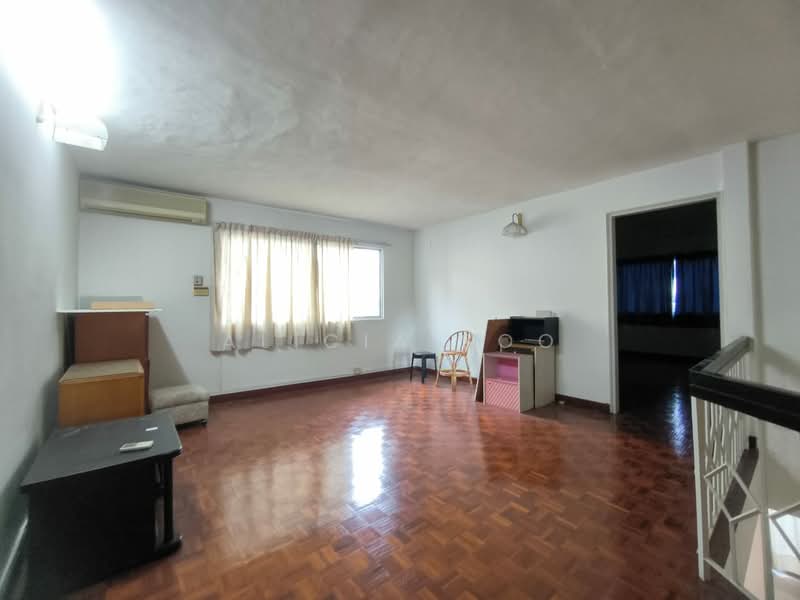 Semi-Detached House for Sale in Damansara Jaya (Petaling Jaya) - Alicia Soo - Living Room - PropertyGuru.com.my