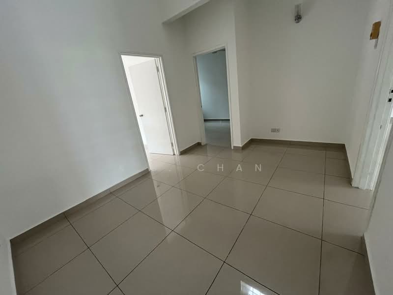 USJ 18 untuk Untuk Dijual - RM 950,000, Mac 2026 - Upper hall - PropertyGuru.com.my